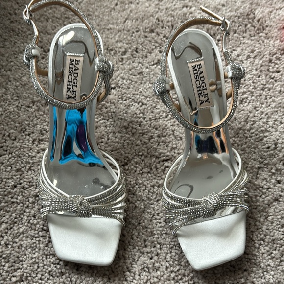 Badgley Mischka Brand Estella Strappy Sandal 6.5 - Picture 5 of 9